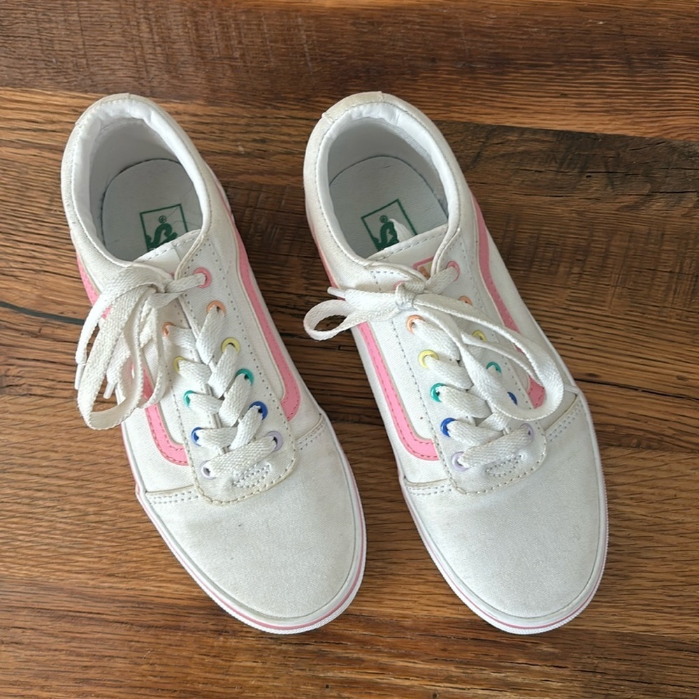 Vans Sneakers pink white pastel grommets size 3